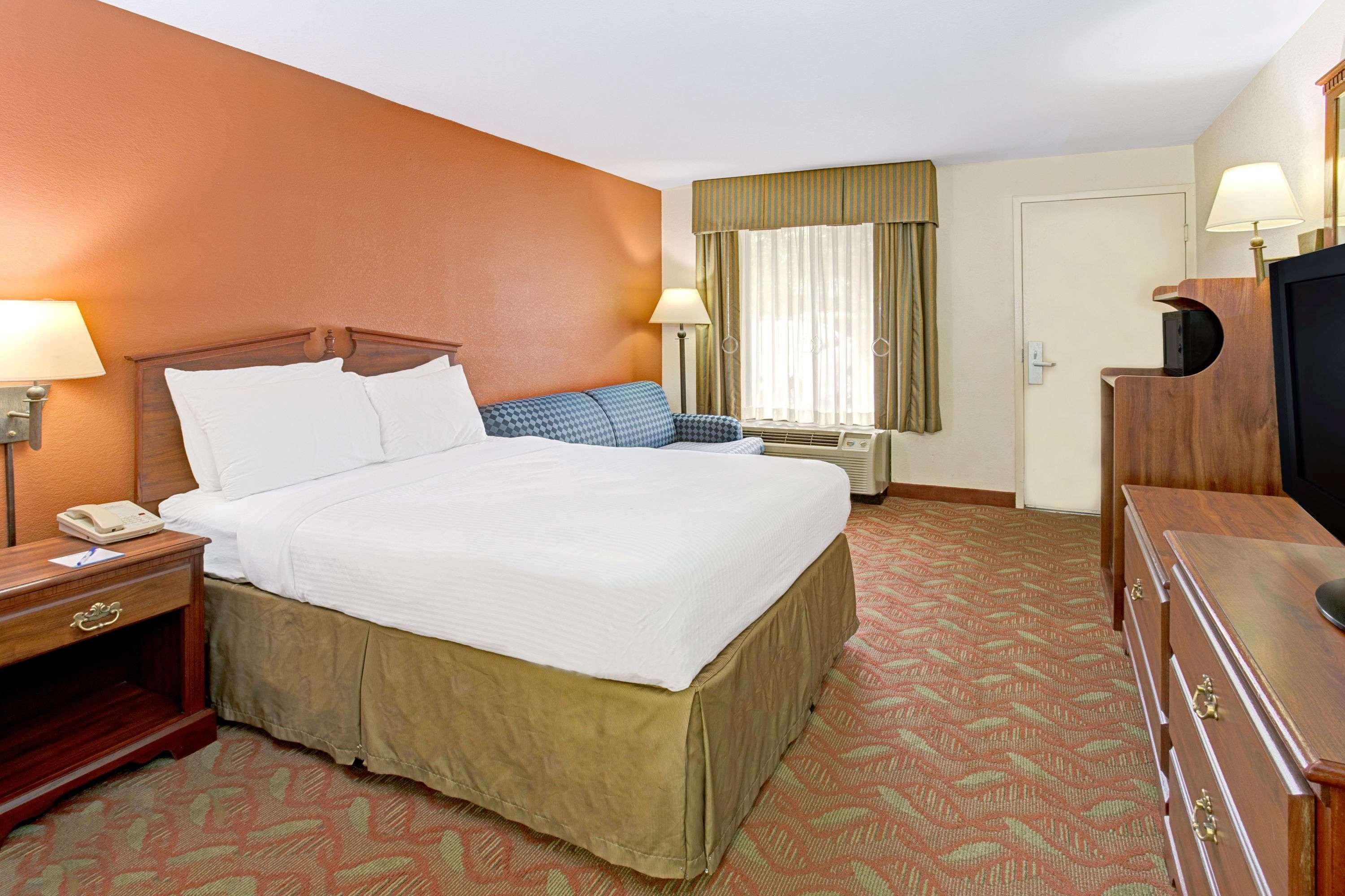 Baymont By Wyndham Murfreesboro Luaran gambar